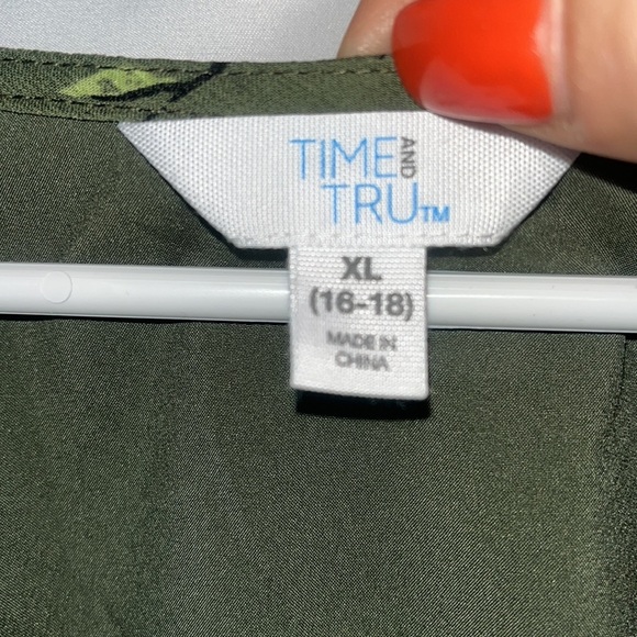 Time and Tru balloon sleeve flowy chiffon romantic blouse Sz XL (16-18) - Picture 6 of 12